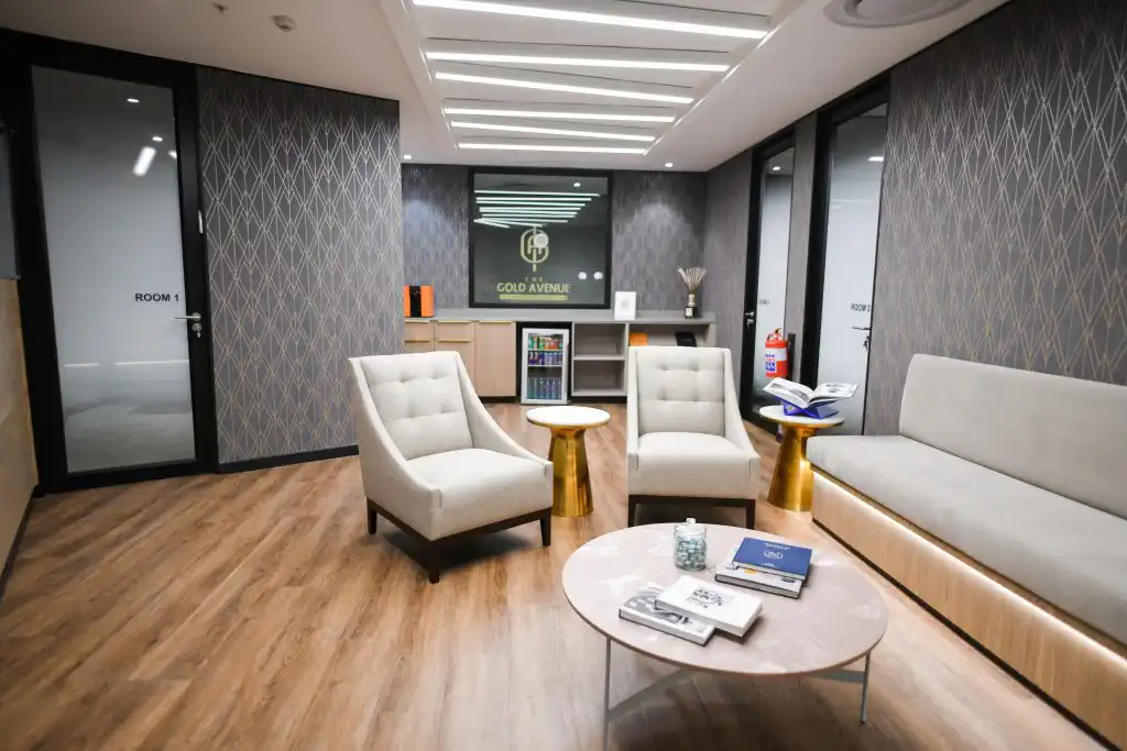 The Gold avenue Offices