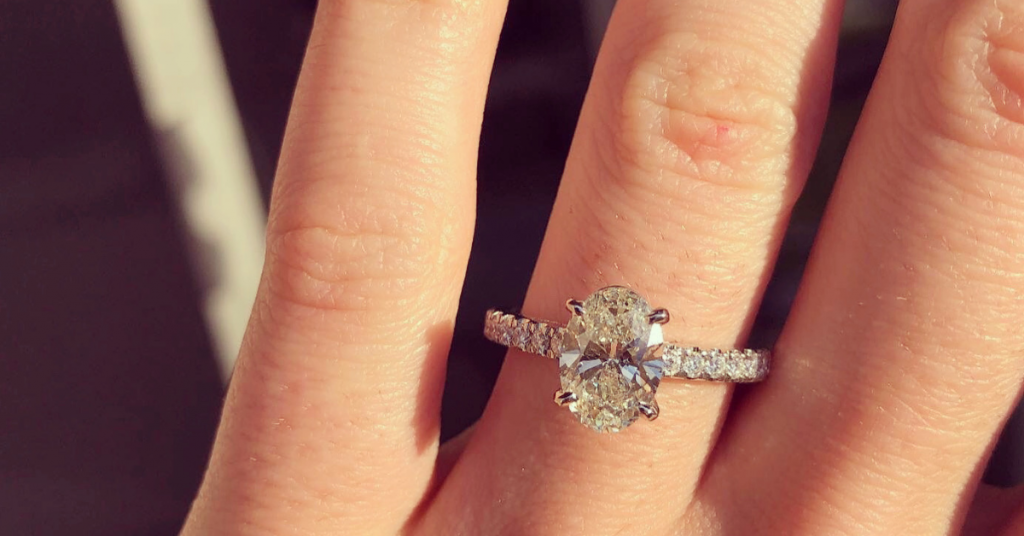 How To Sell An Engagement Ring