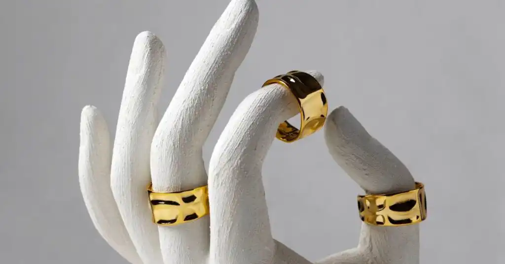 Safety First: Protecting Yourself When Selling Gold Jewellery in South Africa