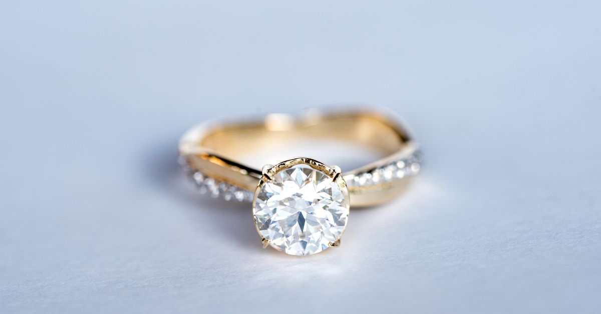 Maximising Returns: A Comprehensive Guide to Selling Gold and Diamonds