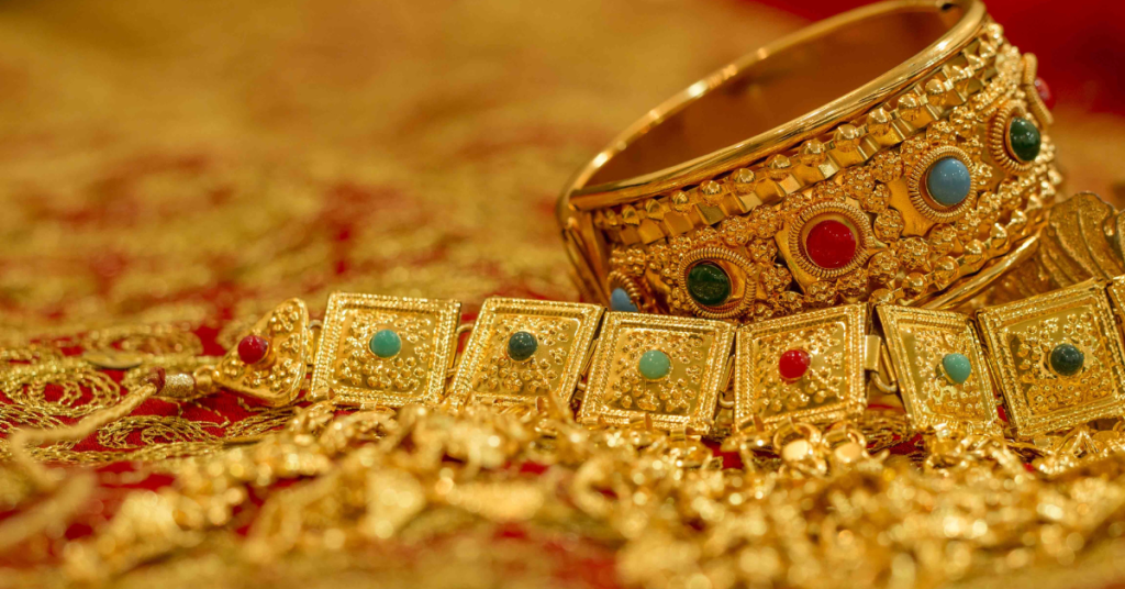 Maximizing Returns: Selling Your Gold Jewellery for Cash