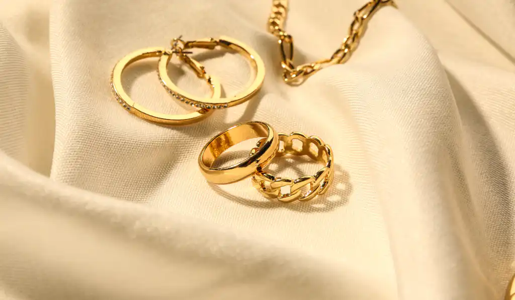 How Collateral Loans Work with Your Valuables
