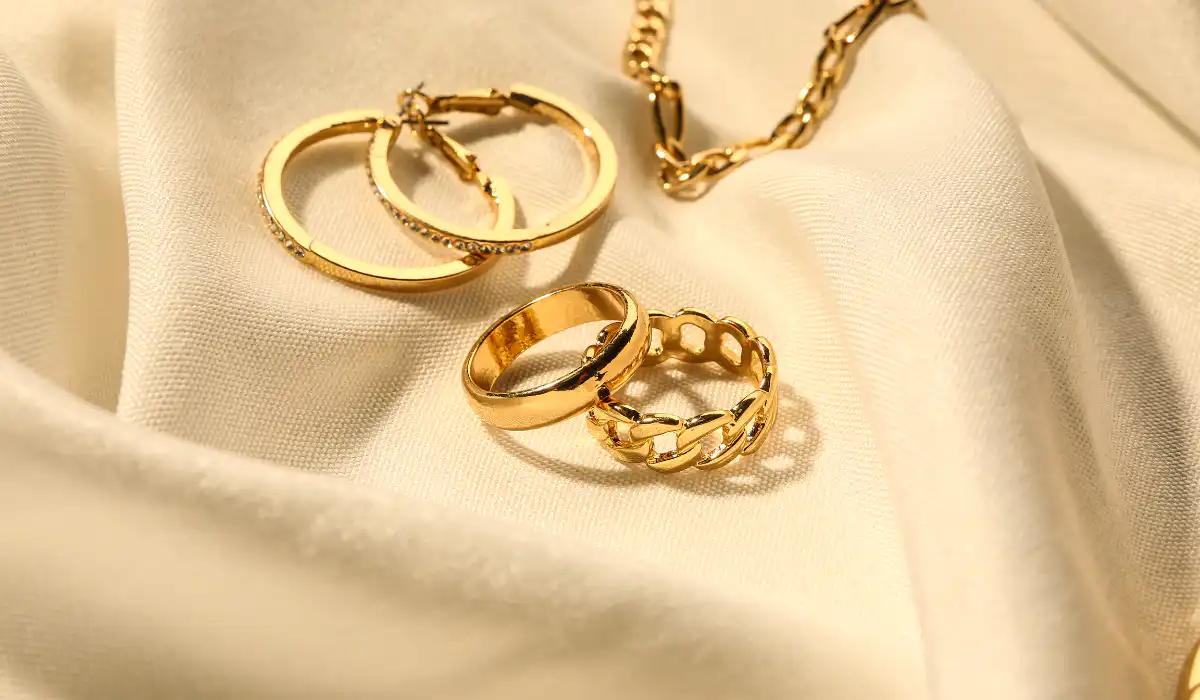 How Collateral Loans Work with Your Valuables